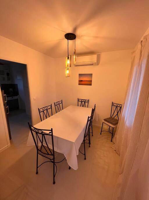 Grand Appartement 3 Chambres A 300M De La Plage Сент-Максим Экстерьер фото